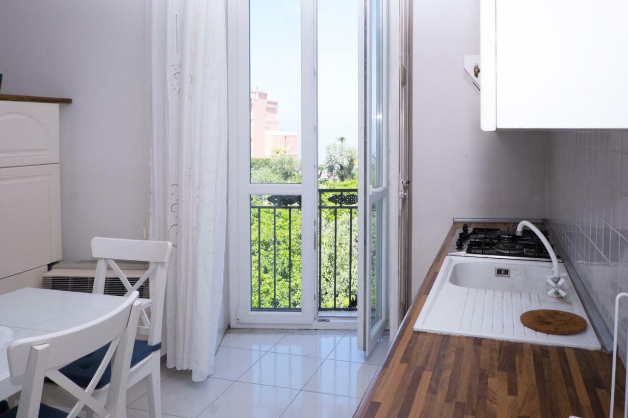 "White Mermaid" - Sorrento Downtown Sea View Apartment エクステリア 写真