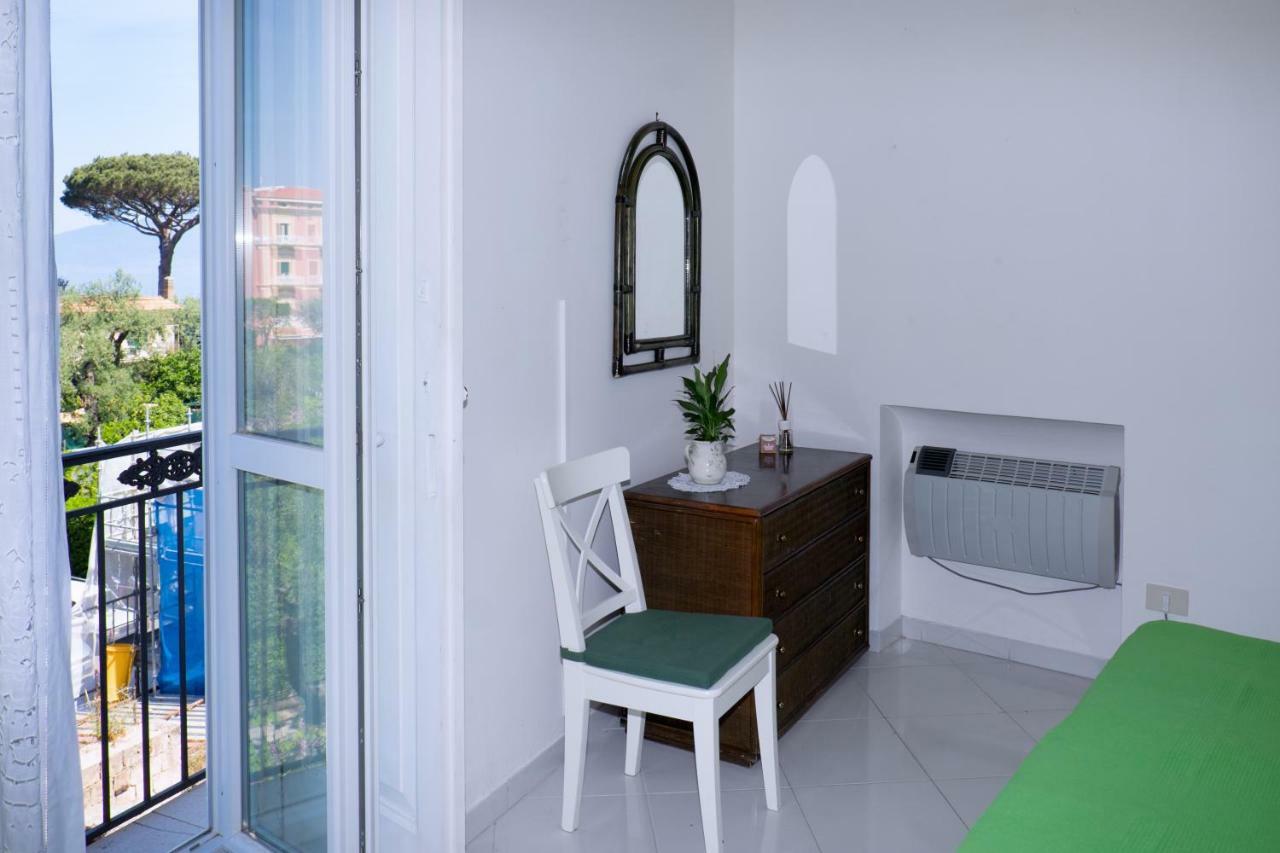 "White Mermaid" - Sorrento Downtown Sea View Apartment エクステリア 写真
