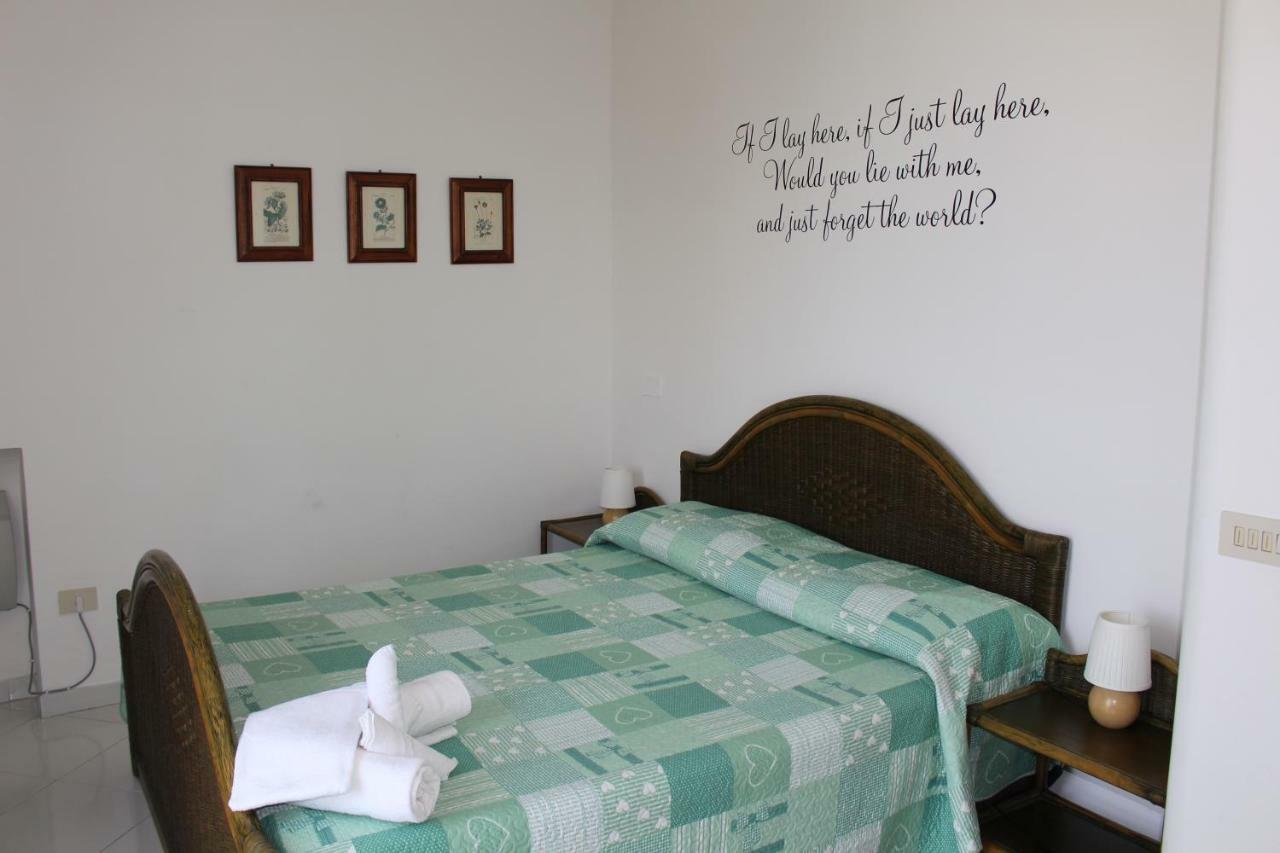 "White Mermaid" - Sorrento Downtown Sea View Apartment エクステリア 写真